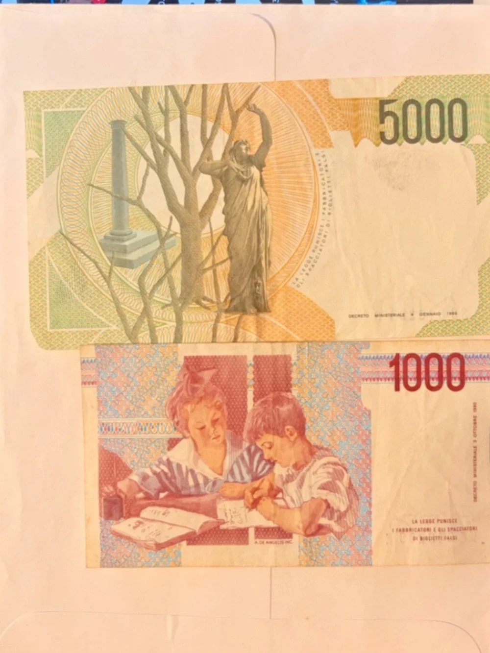 Italy, 5000 Lire 1985 & 1000 Lire 1990 Set Of two D